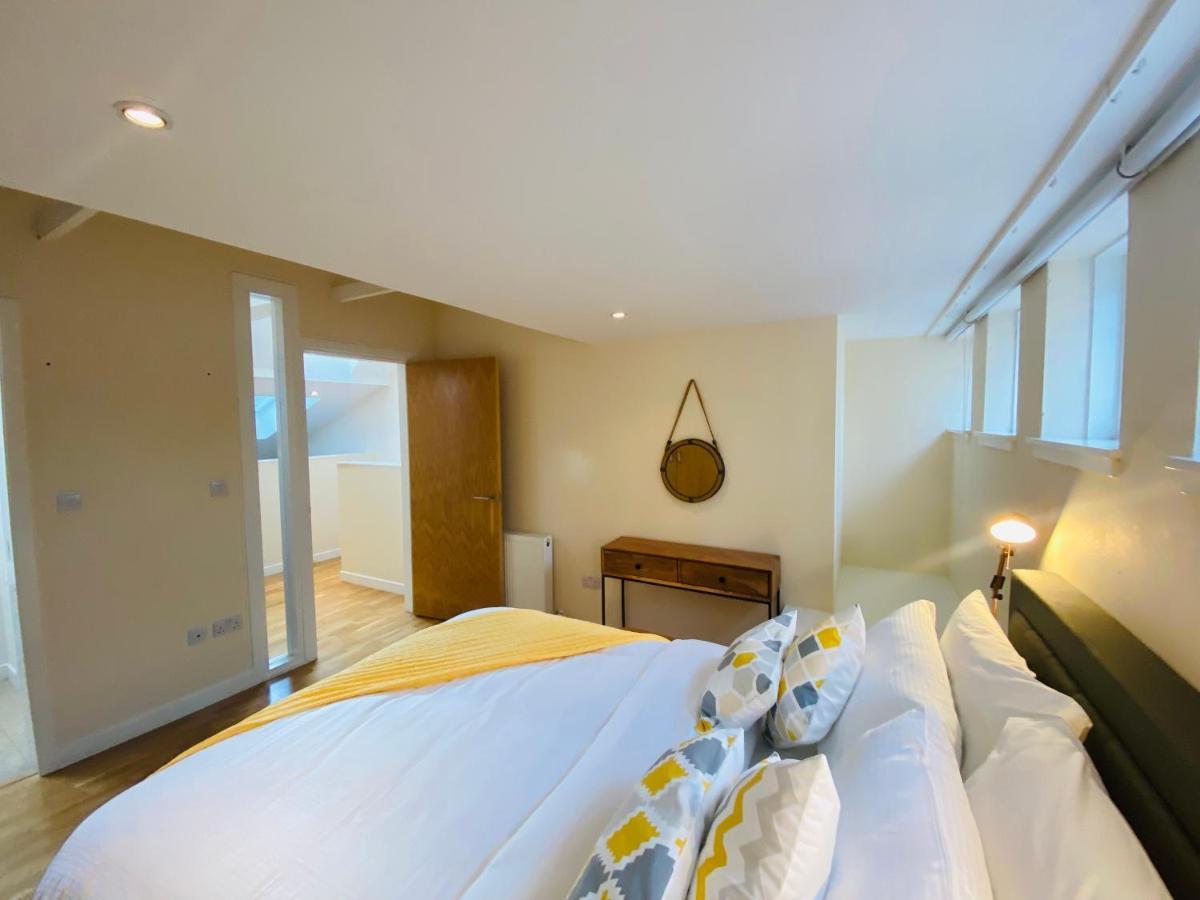 2 Bed 2 Bath With Private Parking Apartment Edinburgh Ngoại thất bức ảnh
