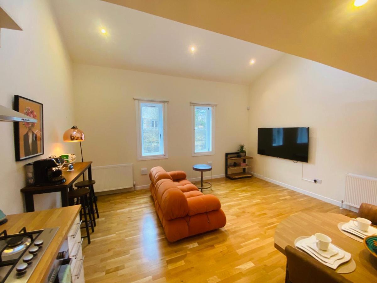 2 Bed 2 Bath With Private Parking Apartment Edinburgh Ngoại thất bức ảnh