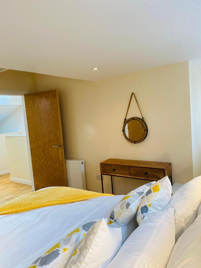 2 Bed 2 Bath With Private Parking Apartment Edinburgh Ngoại thất bức ảnh