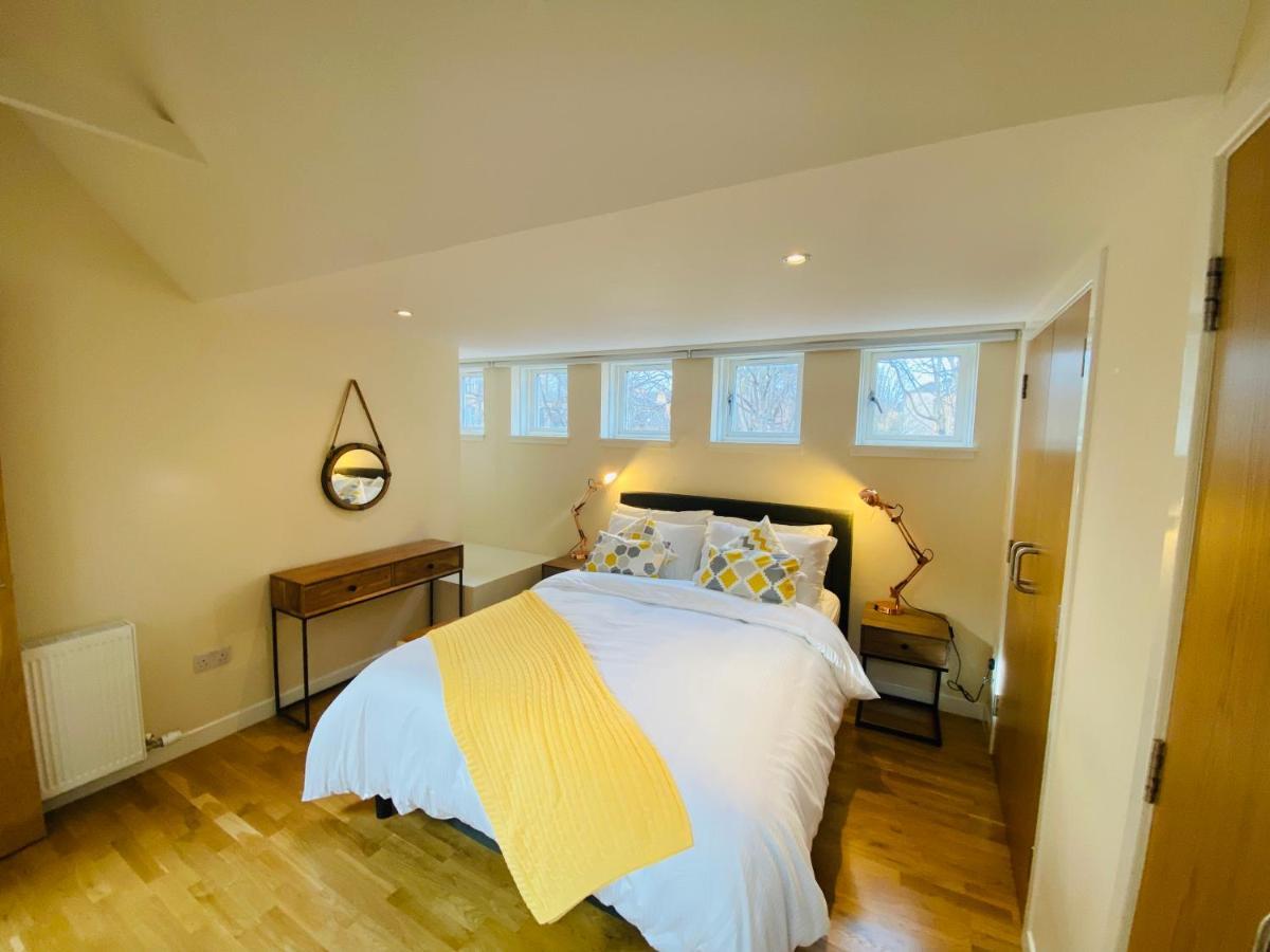 2 Bed 2 Bath With Private Parking Apartment Edinburgh Ngoại thất bức ảnh