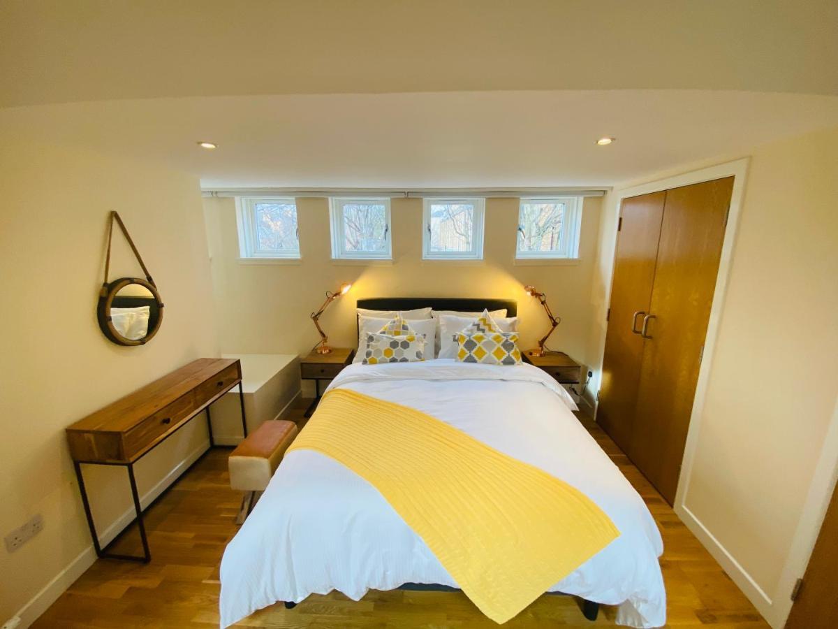 2 Bed 2 Bath With Private Parking Apartment Edinburgh Ngoại thất bức ảnh