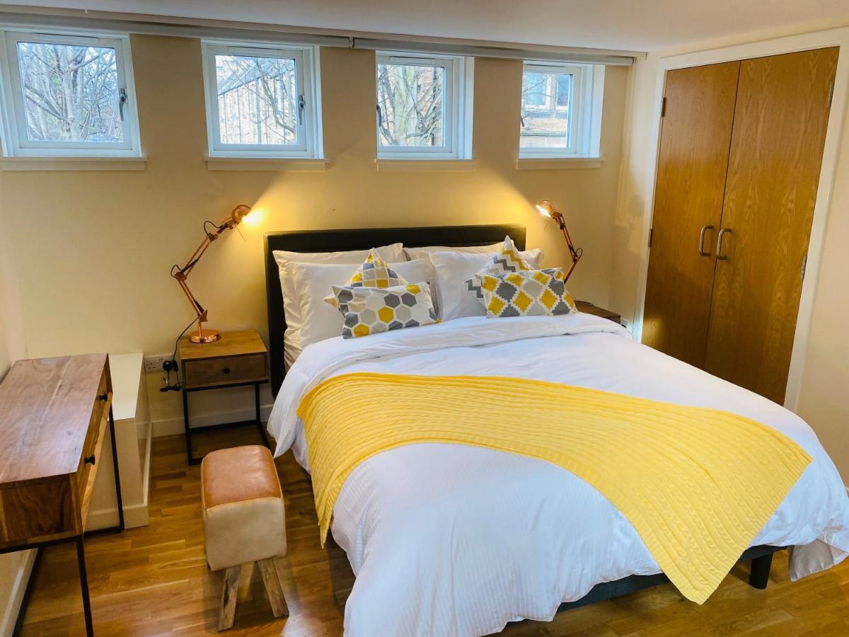 2 Bed 2 Bath With Private Parking Apartment Edinburgh Ngoại thất bức ảnh