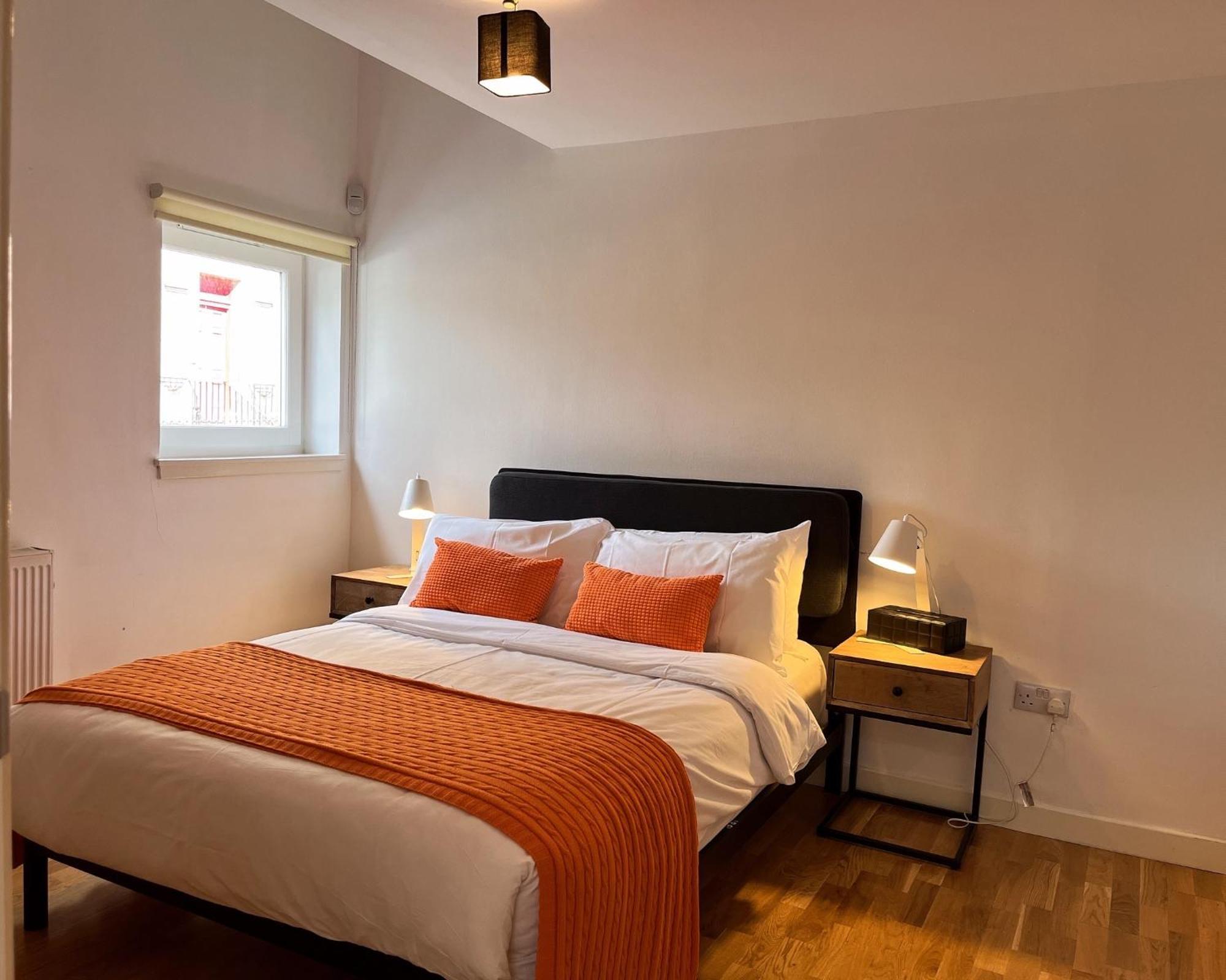 2 Bed 2 Bath With Private Parking Apartment Edinburgh Ngoại thất bức ảnh