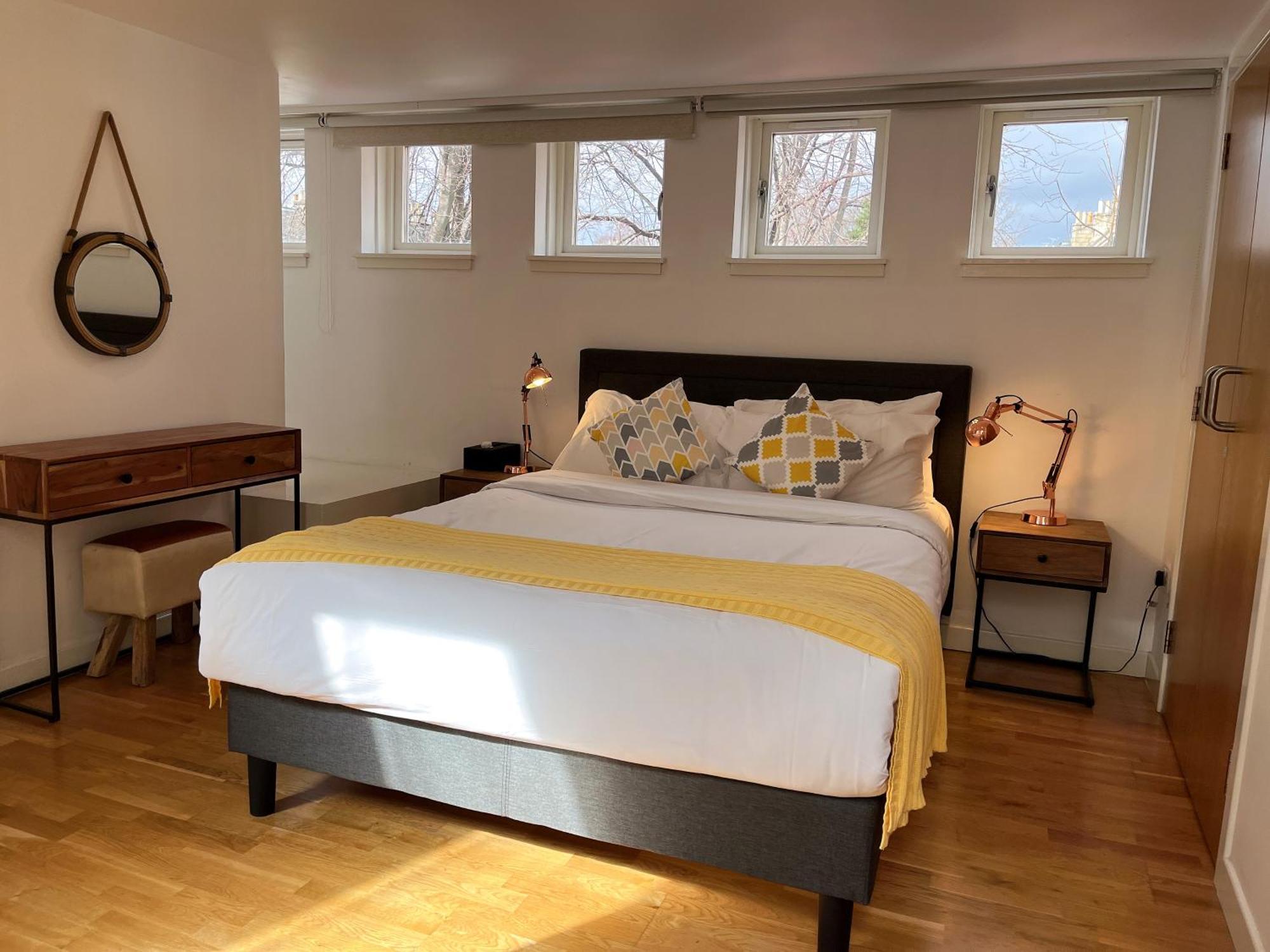2 Bed 2 Bath With Private Parking Apartment Edinburgh Ngoại thất bức ảnh